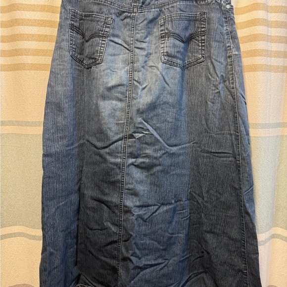 Cato Classic Blue Denim Midi Skirt - Picture 2 of 5